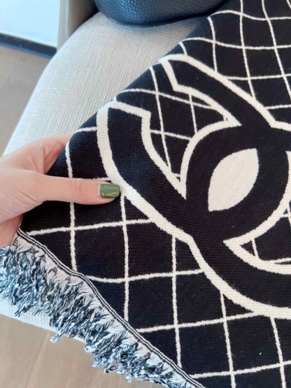 CC CASHMERE SHEARLING SCARF BLACK