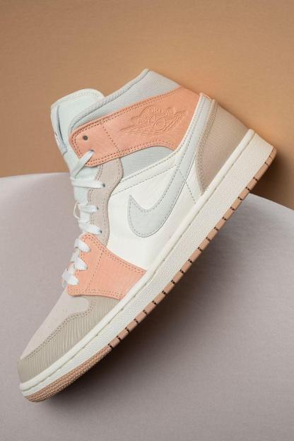 Designer Air Jordan 1 Mid CV3044 100