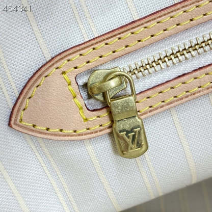 LV Neverfull MM Tote Bag Monogram Giant Canvas Blue For Women,  Shoulder Bags 12.2in/31cm LV M45678