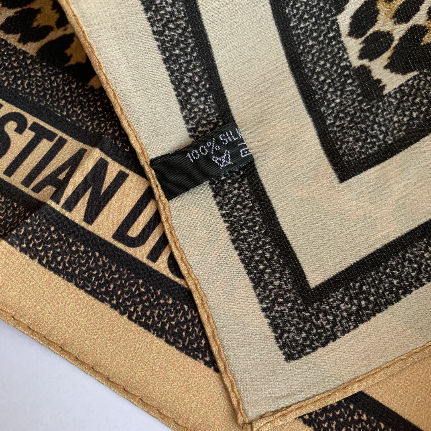 DOR DORTWIN MIZZA SQUARE SCARF BEIGE