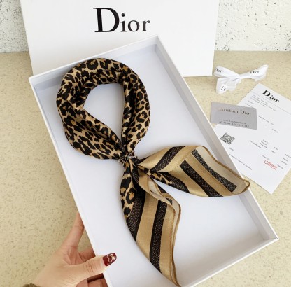DOR DORTWIN MIZZA SQUARE SCARF BEIGE