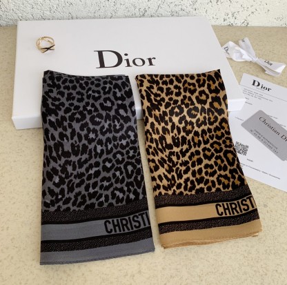 DOR DORTWIN MIZZA SQUARE SCARF BEIGE