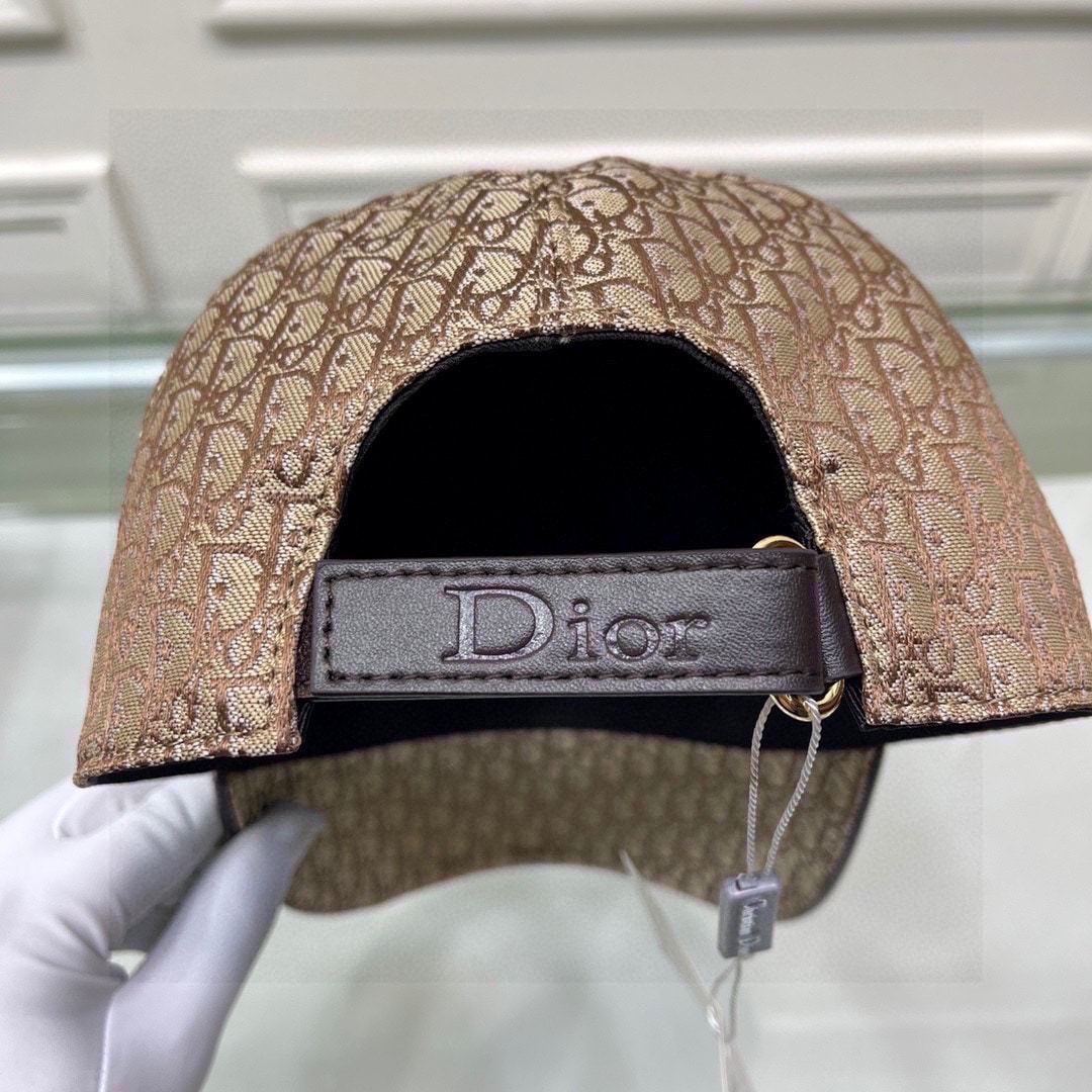 DOR OBLIQUE JACQUARD CAP BROWN