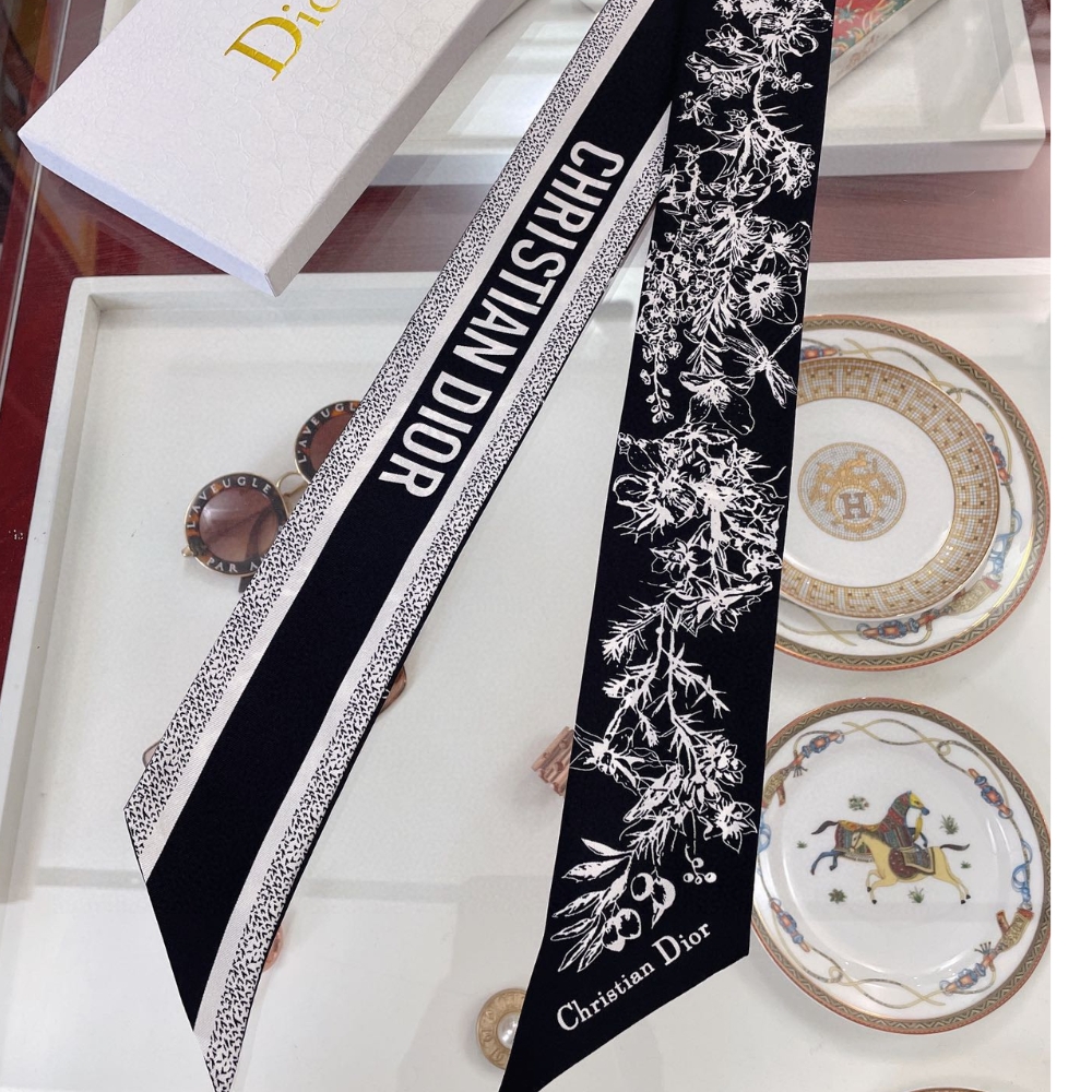 DOR TOILE DE JOUY FLOWERS MITZAH SCARF BLACK