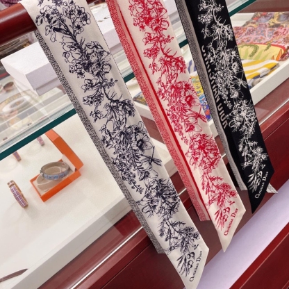 DOR TOILE DE JOUY FLOWERS MITZAH SCARF BLACK