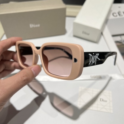 DOR TAG SU SUNGLASSES PINK BLACK