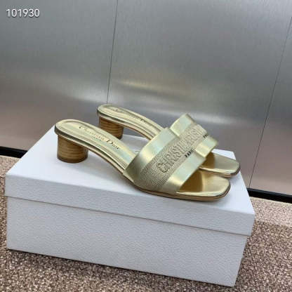 Dior CD Embroidery Sandals SH010137