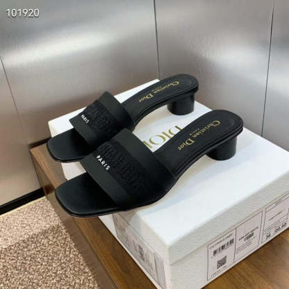 Dior CD Embroidery Sandals SH010141