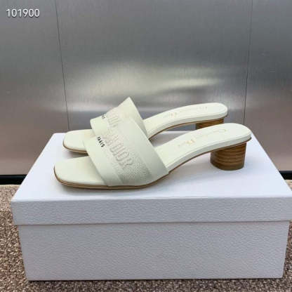 Dior CD Embroidery Sandals SH010149