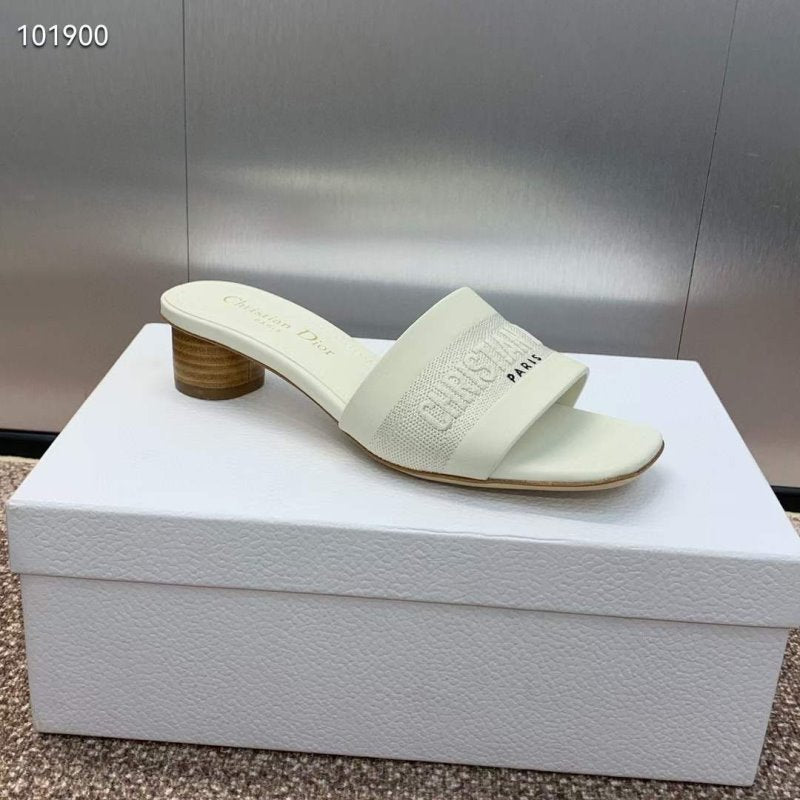 Dior CD Embroidery Sandals SH010149
