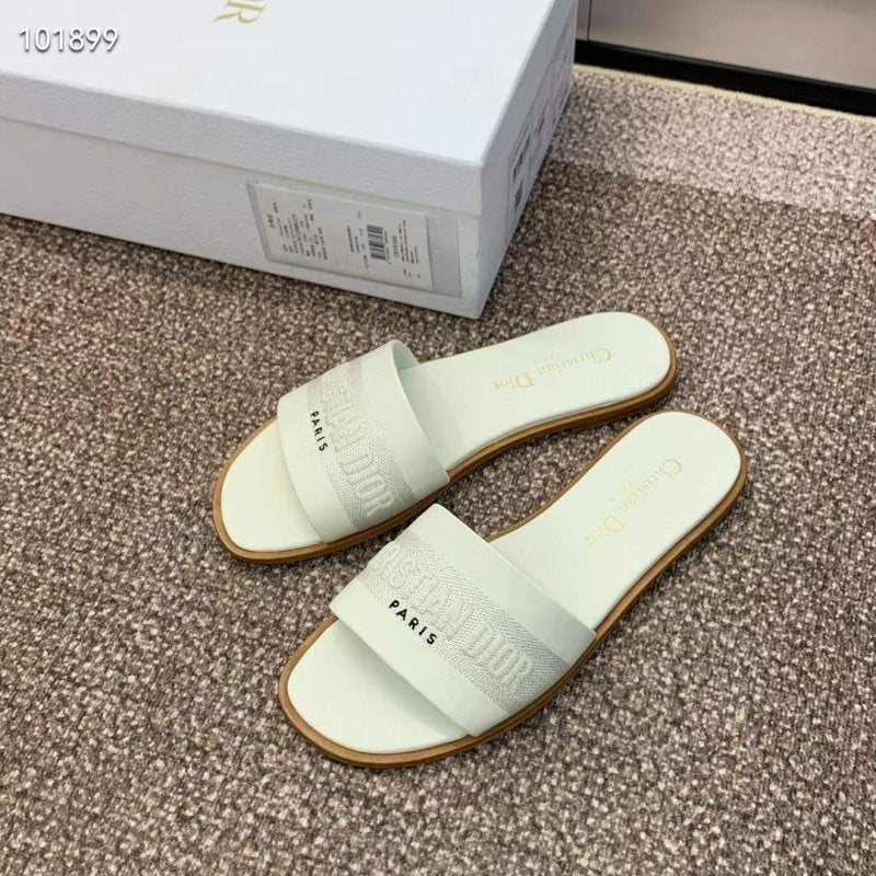 Dior CD Embroidery Sandals SH010150