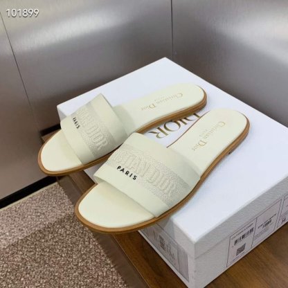 Dior CD Embroidery Sandals SH010150