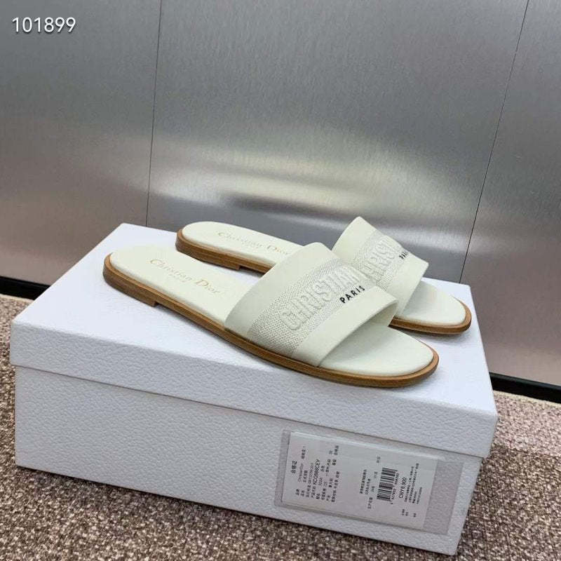 Dior CD Embroidery Sandals SH010150