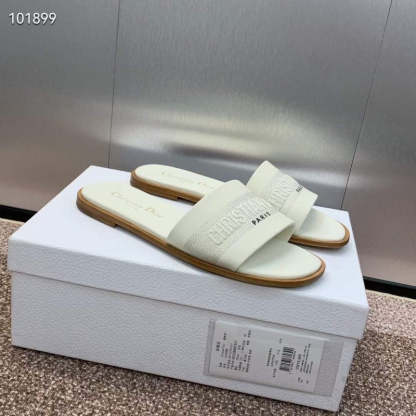 Dior CD Embroidery Sandals SH010150