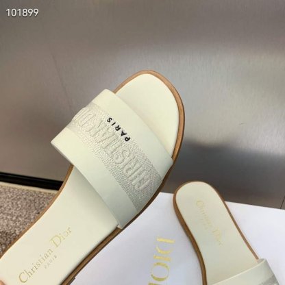 Dior CD Embroidery Sandals SH010150