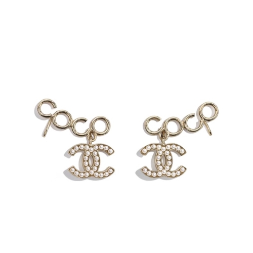 CC METAL PEARL CC COCO CLIMBER CLIP ON EARRINGS GOLD