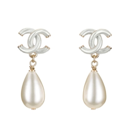 CC CC PEARL DROP EARRINGS