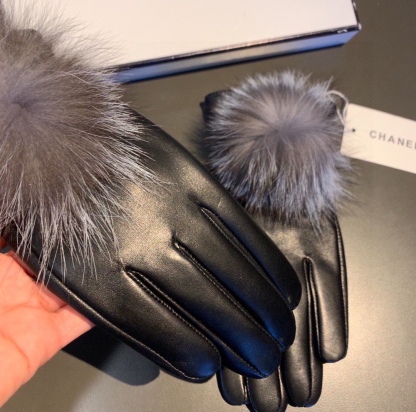 CC GLOVES FUR BLACK