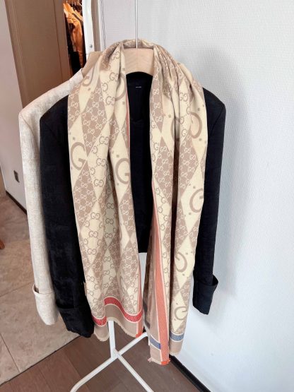 GG GG PATCHWORK BACKGAMMON PRINT SCARF PINK