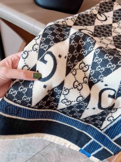 GG GG PATCHWORK BACKGAMMON PRINT SCARF BLUE