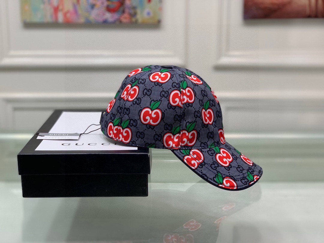 GG GG APPLE BASEBALL CAP GREY