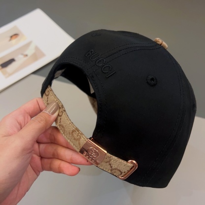 GG GG LOGO BASEBALL CAP BLACK