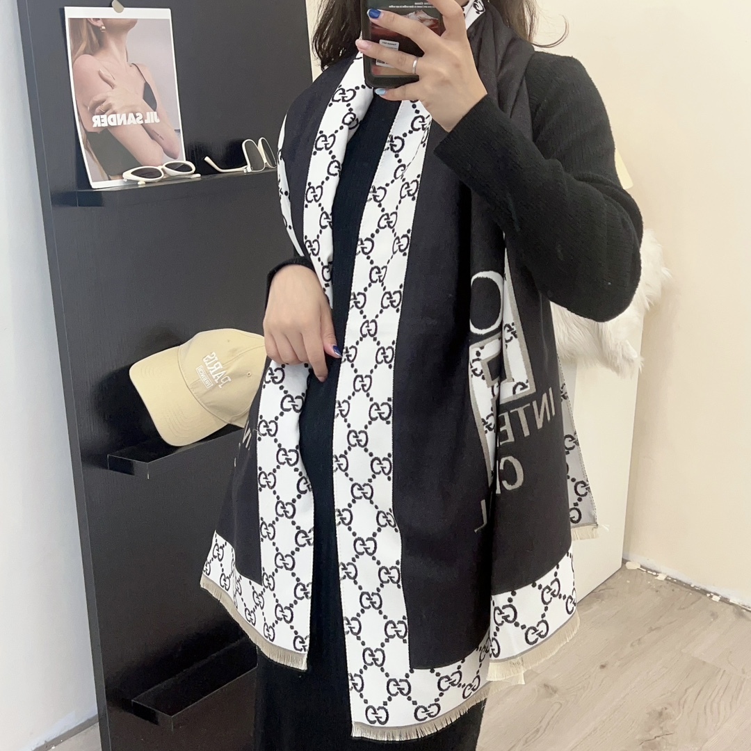 GG GG WOOL JACQUARD SCARF BLACK
