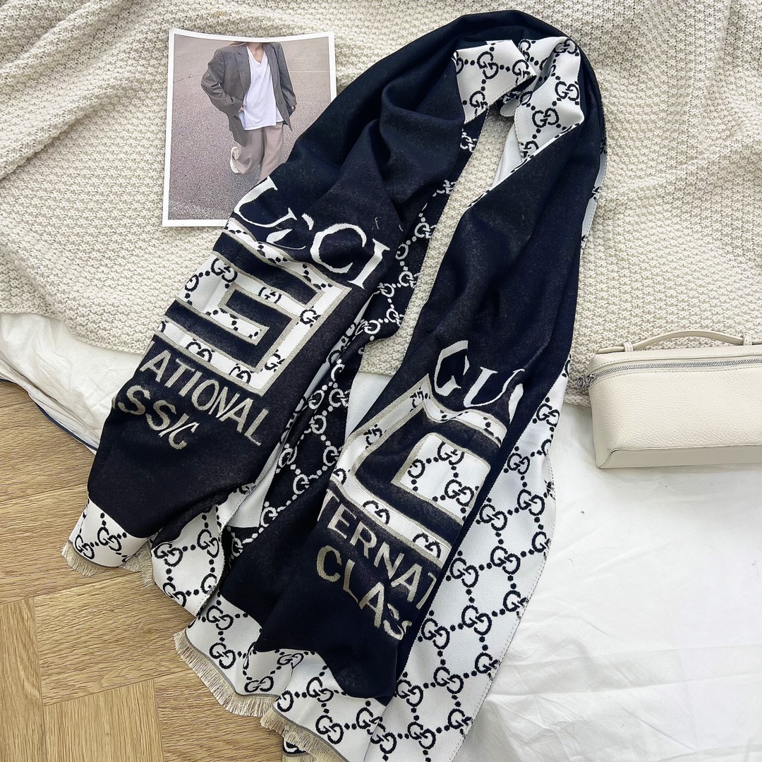 GG GG WOOL JACQUARD SCARF BLACK