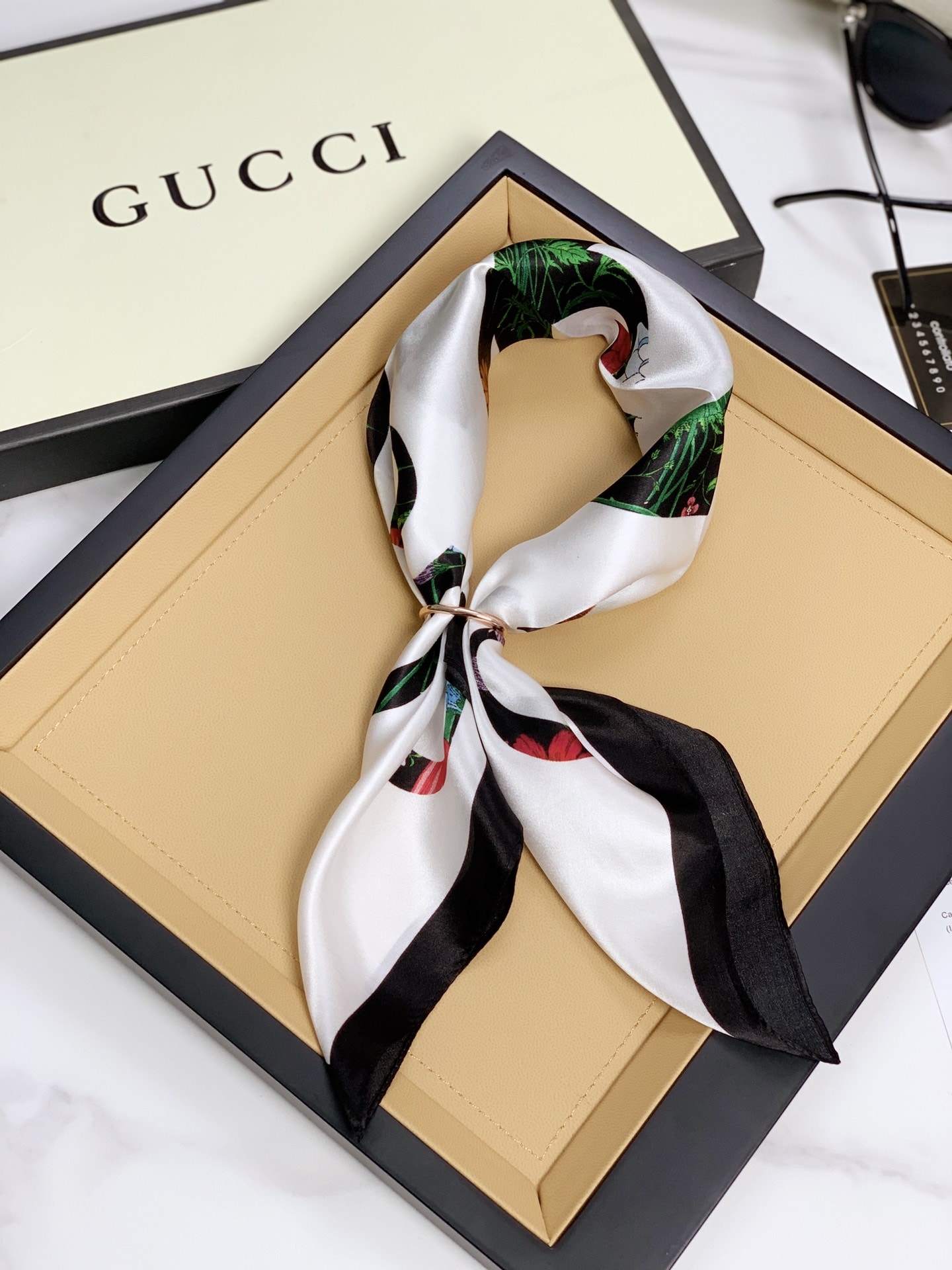 GG FLORA GG VINTAGE LOGO PRINT SCARF 70CM BLACK