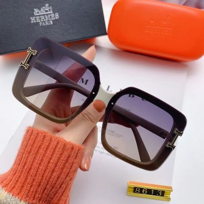 HM SQUARE SUNGLASSES WITH H LOGO LIGHT BROWN