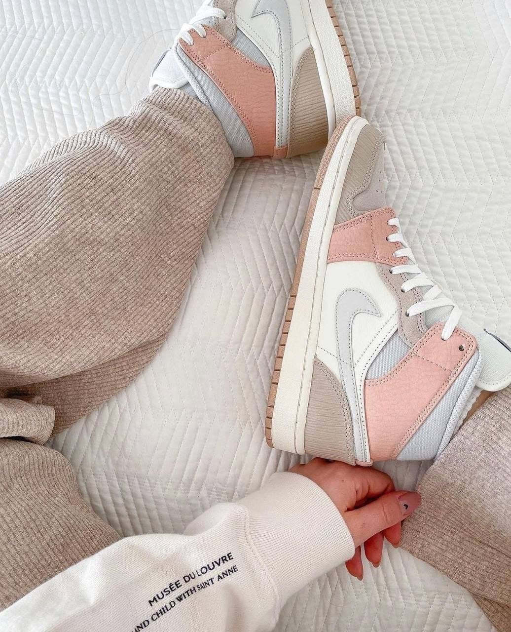 Designer Air Jordan 1 Mid CV3044 100