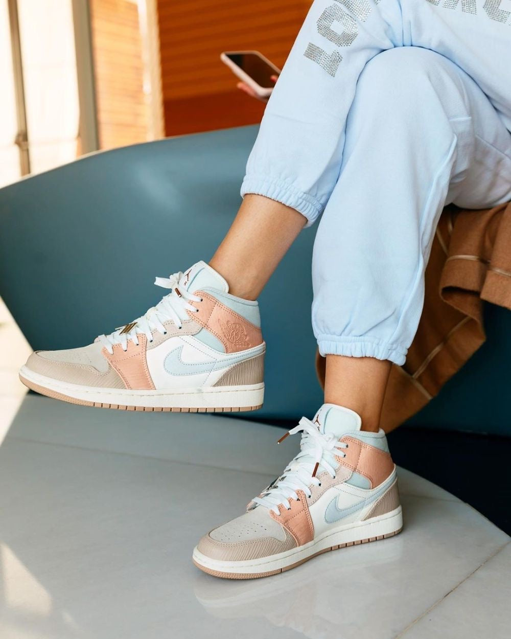 Designer Air Jordan 1 Mid CV3044 100