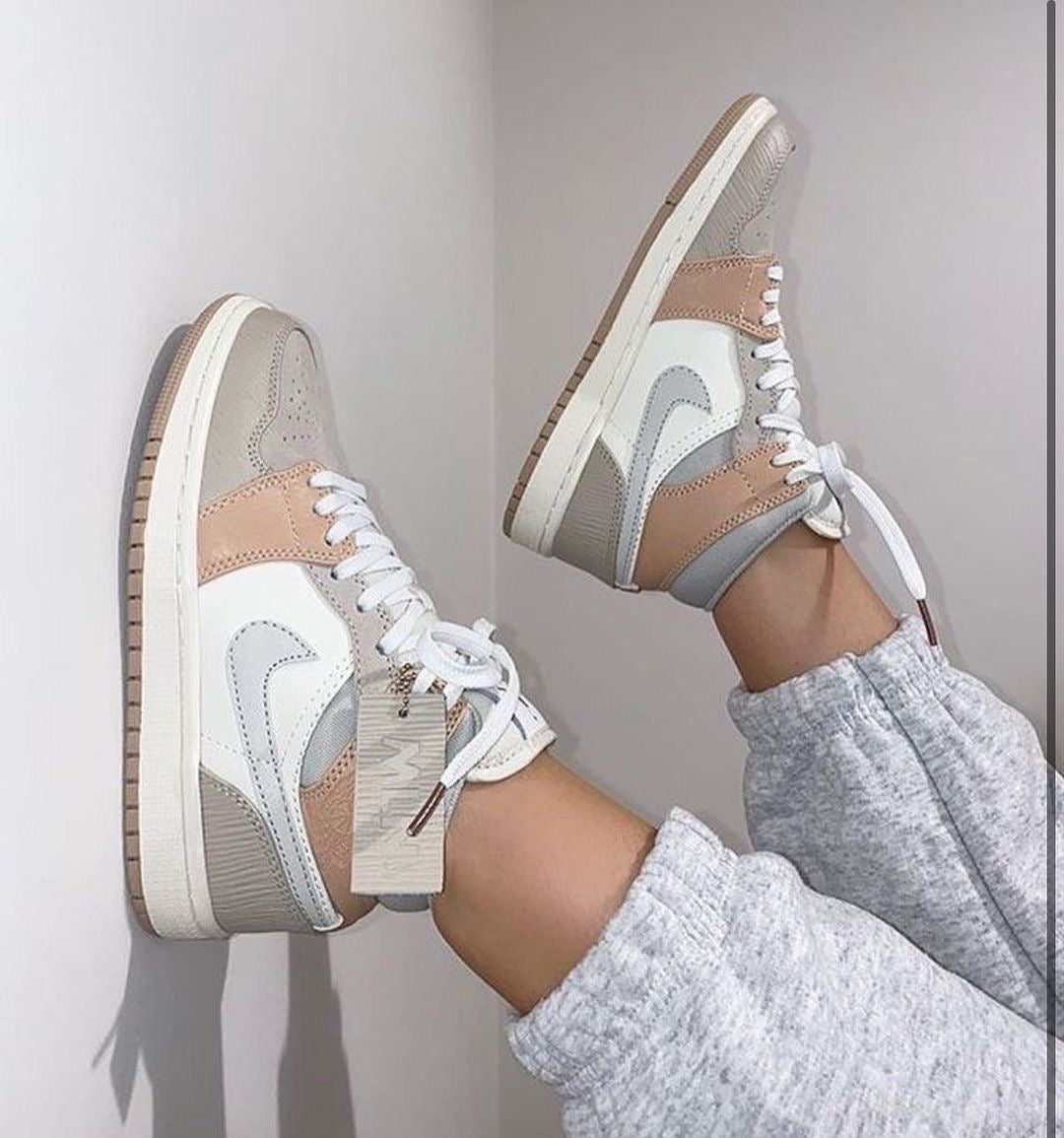 Designer Air Jordan 1 Mid CV3044 100