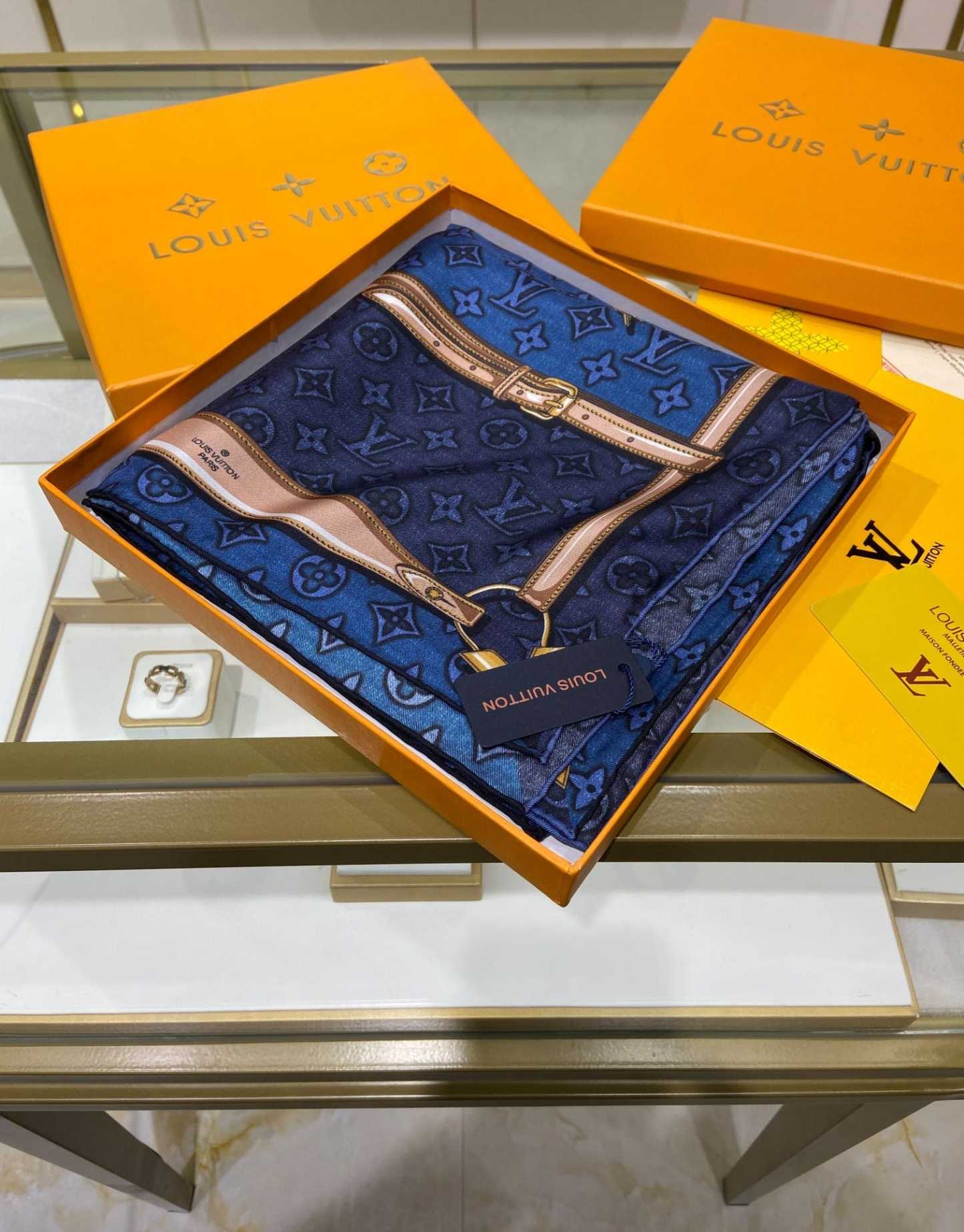 LV DENIMGRAM CONFIDENTIAL SQUARE 90 M78096