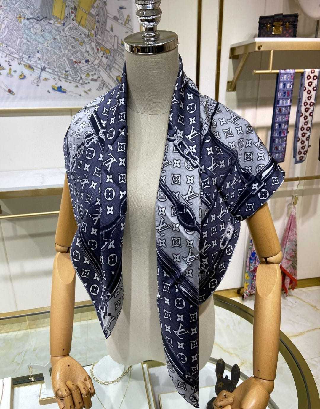 LV DENIMGRAM CONFIDENTIAL SQUARE 90 GREY