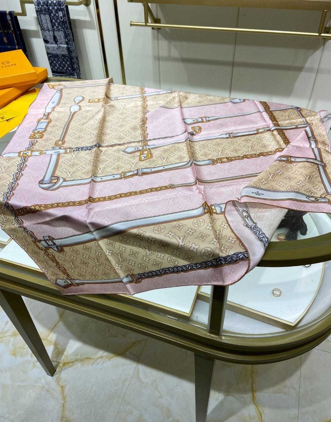LV DENIMGRAM CONFIDENTIAL SQUARE 90 PINK M78097