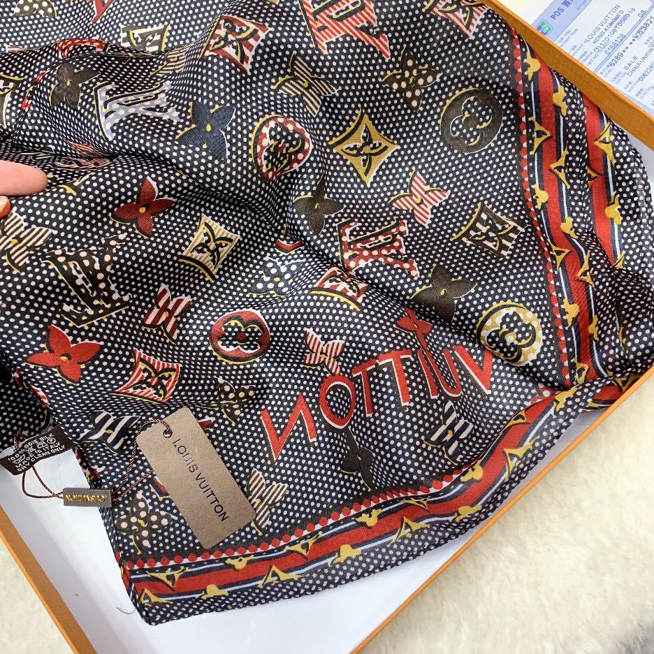 LV MONOGRAM DOTS AND STRIPES SCARF BLACK 180CM