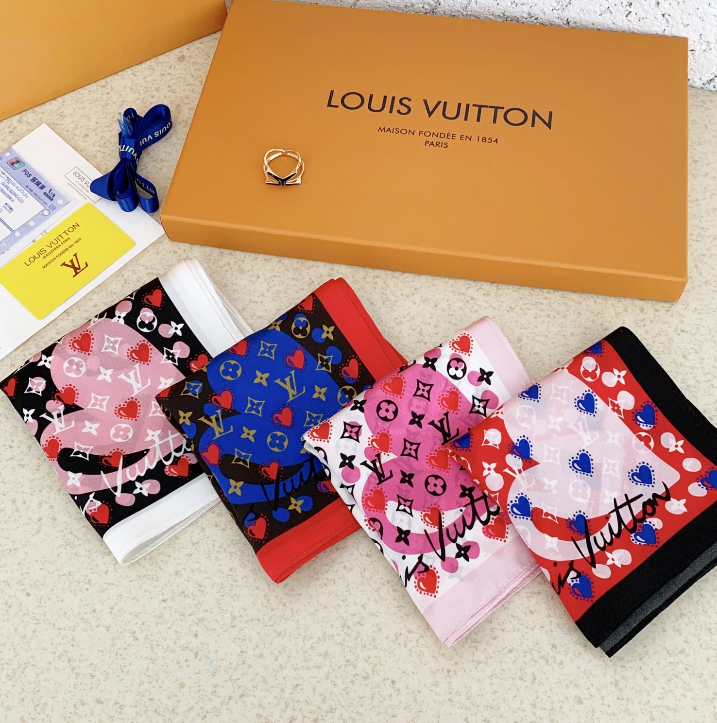 LV HEART MONOGRAM SILK SCARF BLACK