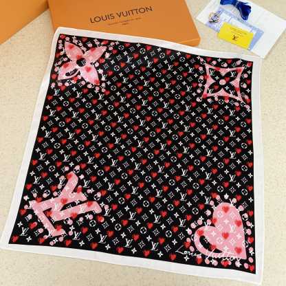 LV HEART MONOGRAM SILK SCARF BLACK