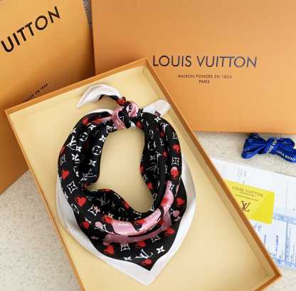 LV HEART MONOGRAM SILK SCARF BLACK