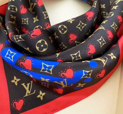 LV HEART MONOGRAM SILK SCARF BLACK RED