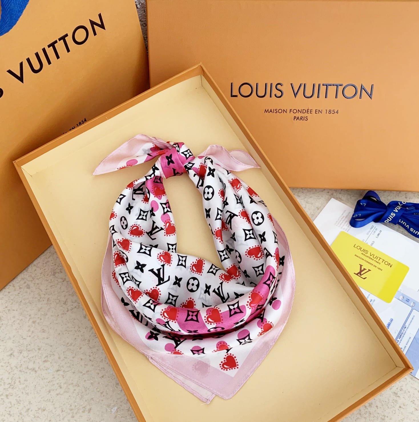 LV HEART MONOGRAM SILK SCARF WHITE PINK