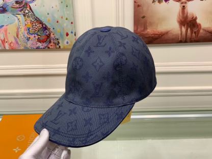 LV MNG ESSENTIAL CAP BLUE M77590
