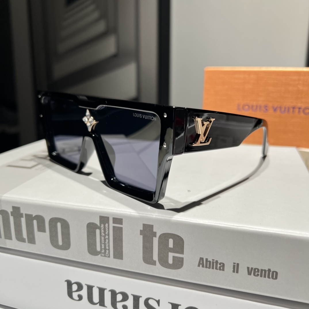 LV CYCLONE SUNGLASSES BLACK Z1578E