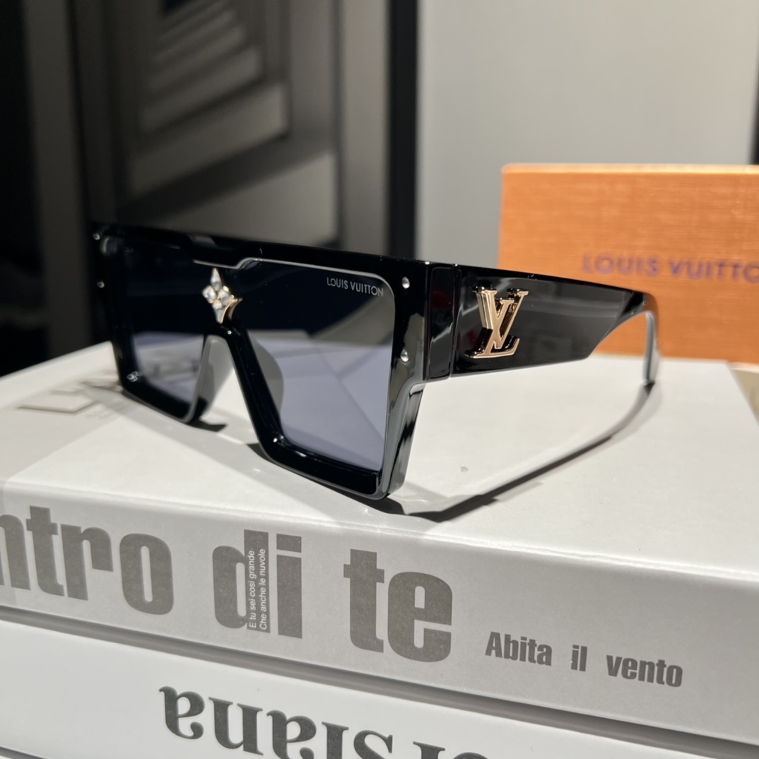 LV CYCLONE SUNGLASSES BLACK Z1578E