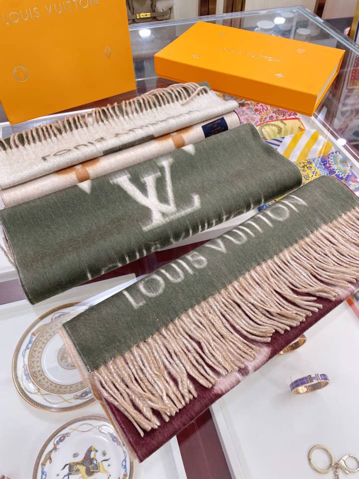 LV REYKJAVIK GRADIENT SCARF