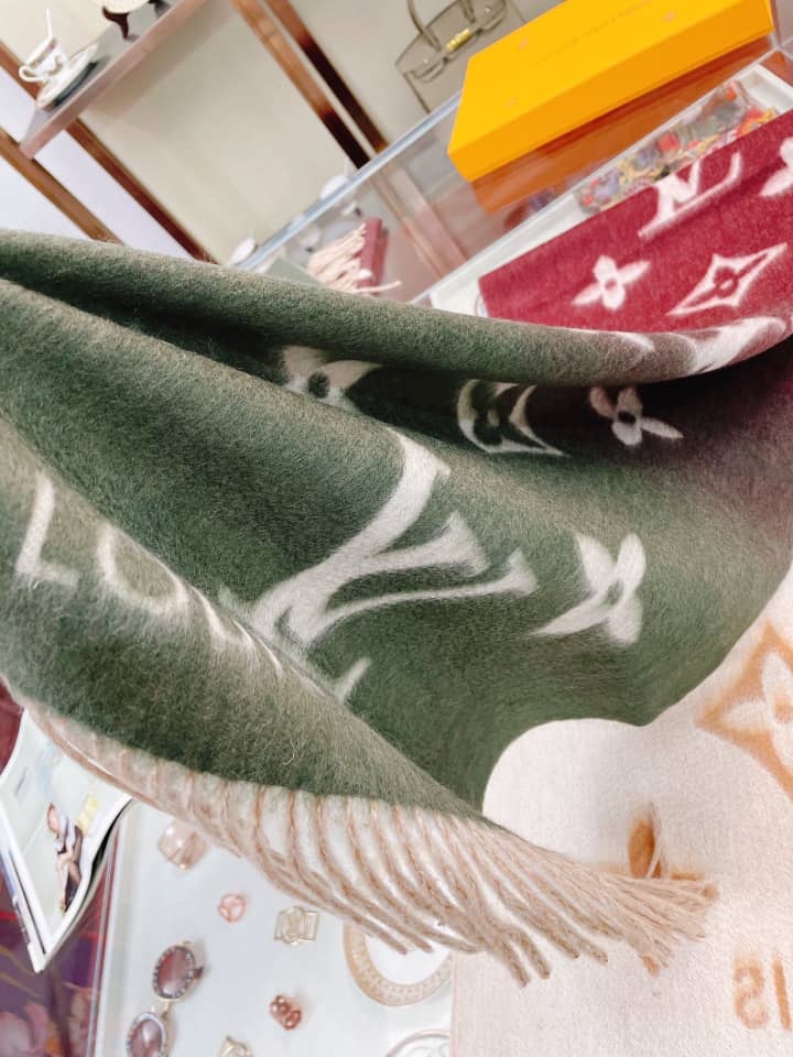 LV REYKJAVIK GRADIENT SCARF