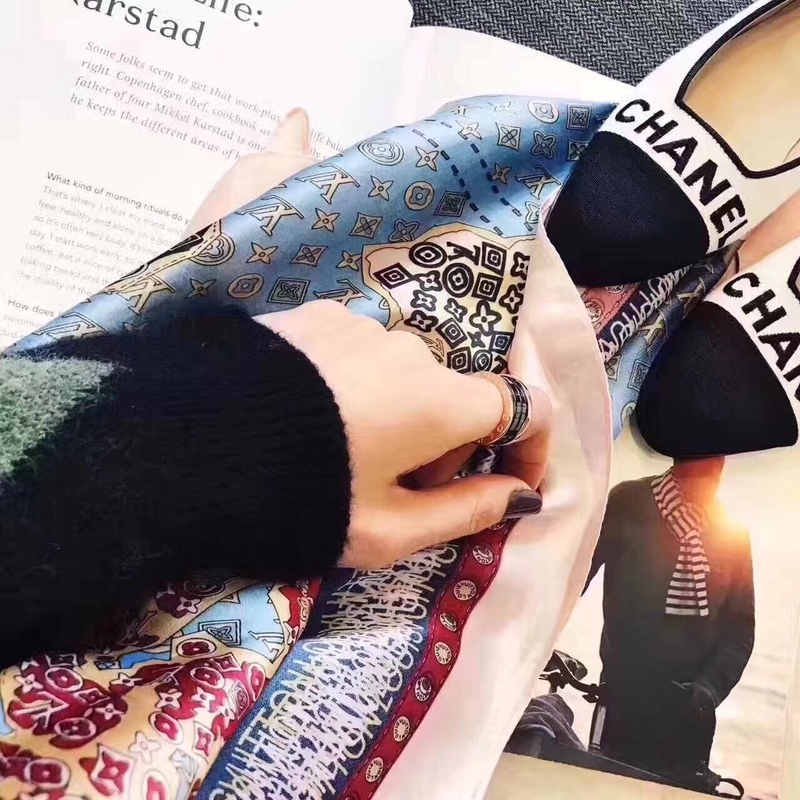LV CARRE MONOGRAM WORLD MAP SCARF BLUE 180CM