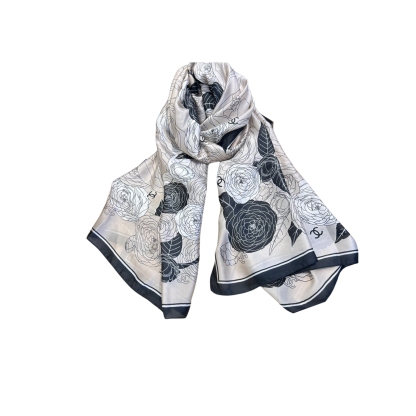 CC CC SQUARE SILK SCARF WITH FLOWER WHITE 90CM