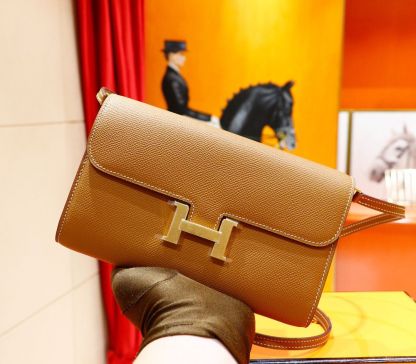 HM Constance Epsom Long To Go Wallet Brown For Women, Women’s Wallet 8.1in/21cm